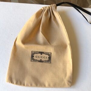 Gucci dust bag 9 x 13”